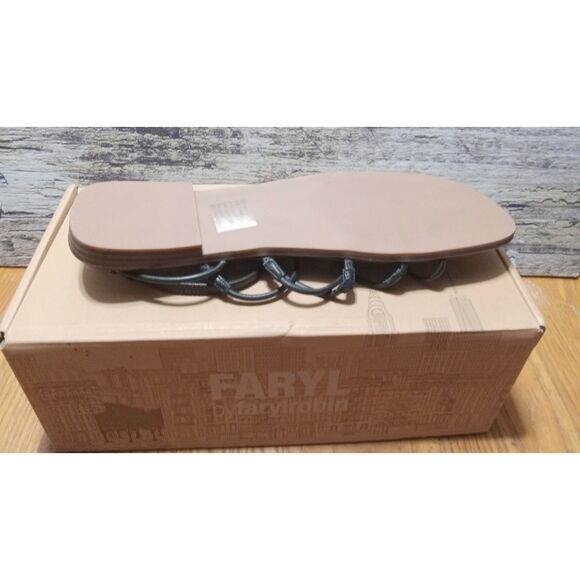 FARYL by Farylrobin Calli Black Strappy Sandals Size 9.5M Buckle Closure - Picture 2 of 3
